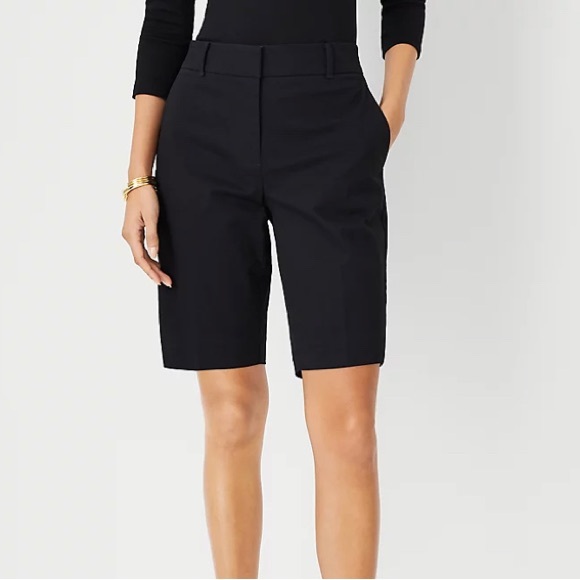 Ann Taylor Pants - Ann Taylor Black Boardwalk Short Bermuda Shorts Classic Style Size 8